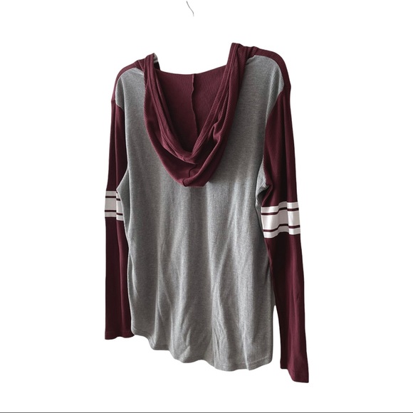 just be NYC Thermal Football Style V-neck Hooded Long Sleeve Shirt - Picture 14 of 16